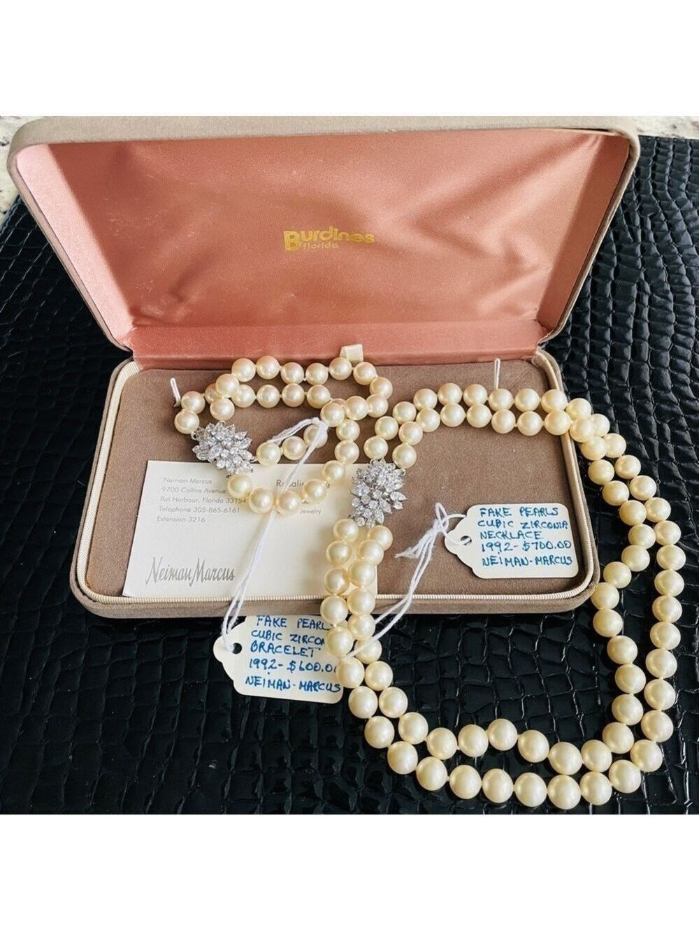 Vintage Fantasia By DeSerio Double Strand Simulated Pearl Necklace With … - Picture 14 of 15